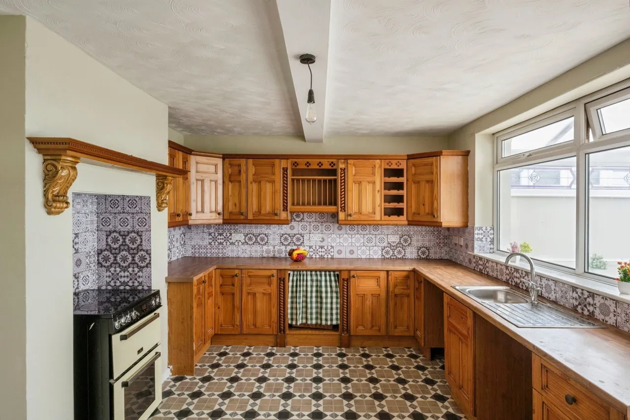 Haslemere Grove, Doncaster, South Yorkshire, DN5, photo 3