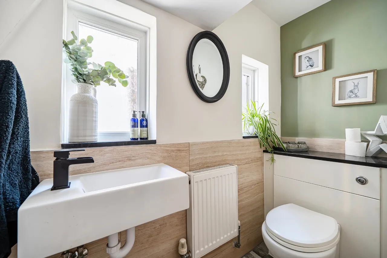 Warwick Road, Solihull, B92, photo 9