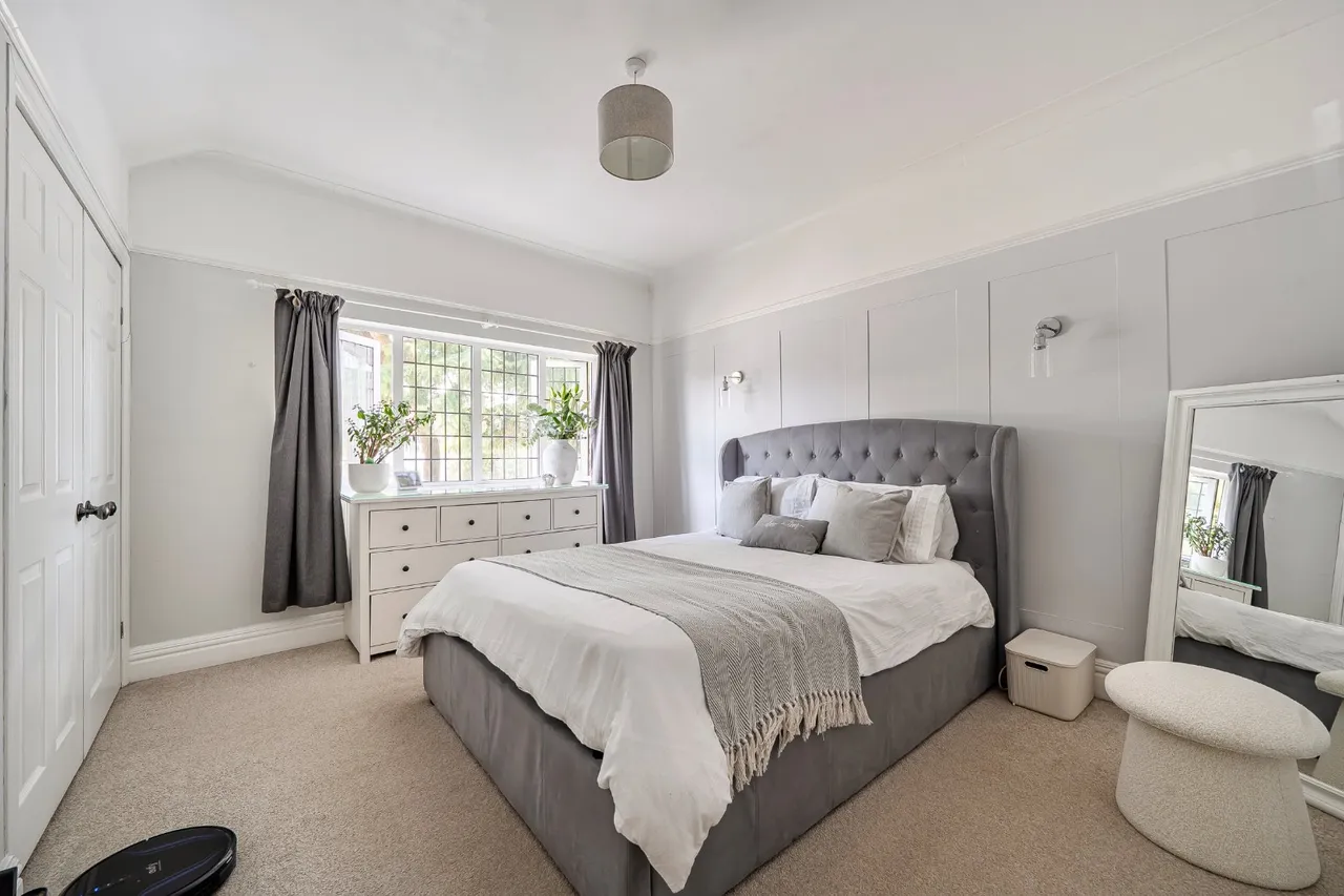 Warwick Road, Solihull, B92, photo 11