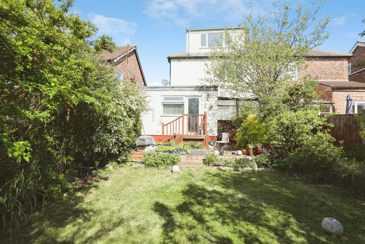 Holmefield Road, Liverpool, L19, photo 15