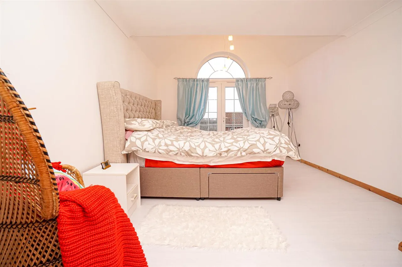 Sandwich Drive, St. Leonards-On-Sea, photo 6