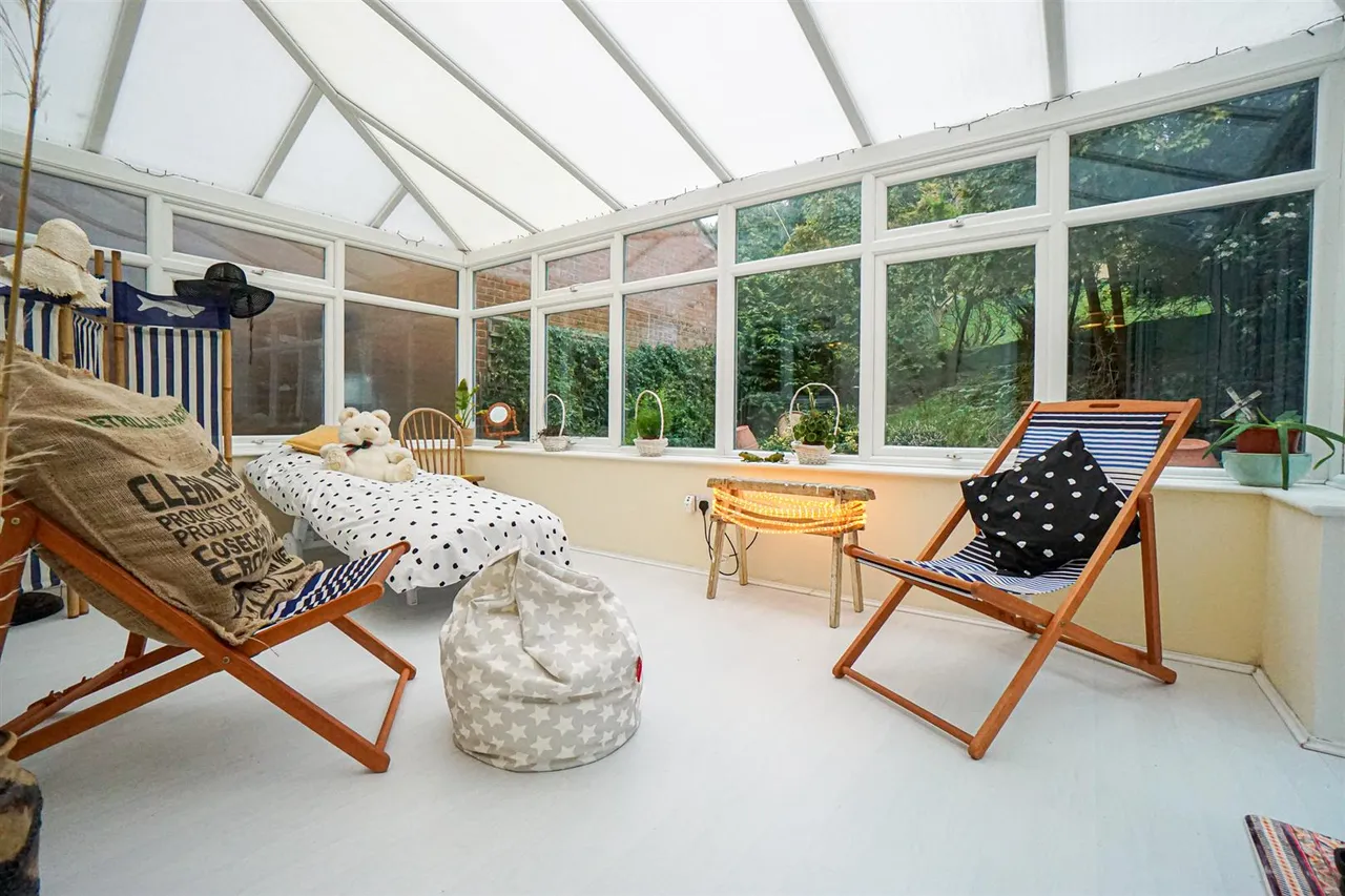 Sandwich Drive, St. Leonards-On-Sea, photo 5