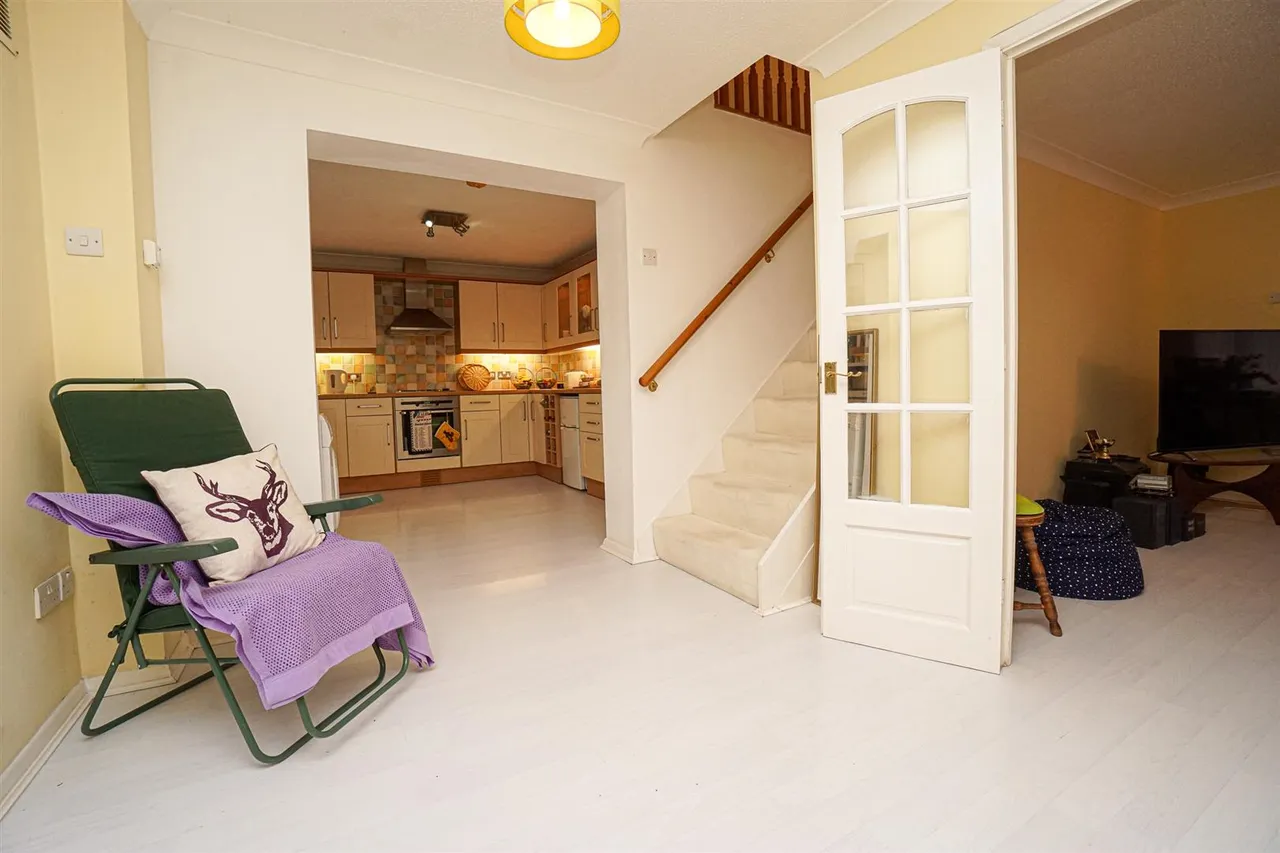 Sandwich Drive, St. Leonards-On-Sea, photo 19