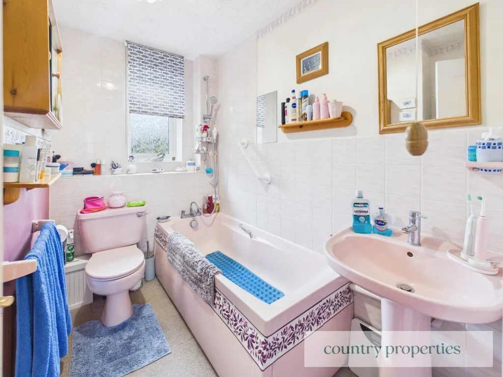 Duncan Close, Welwyn Garden City, AL7, photo 11