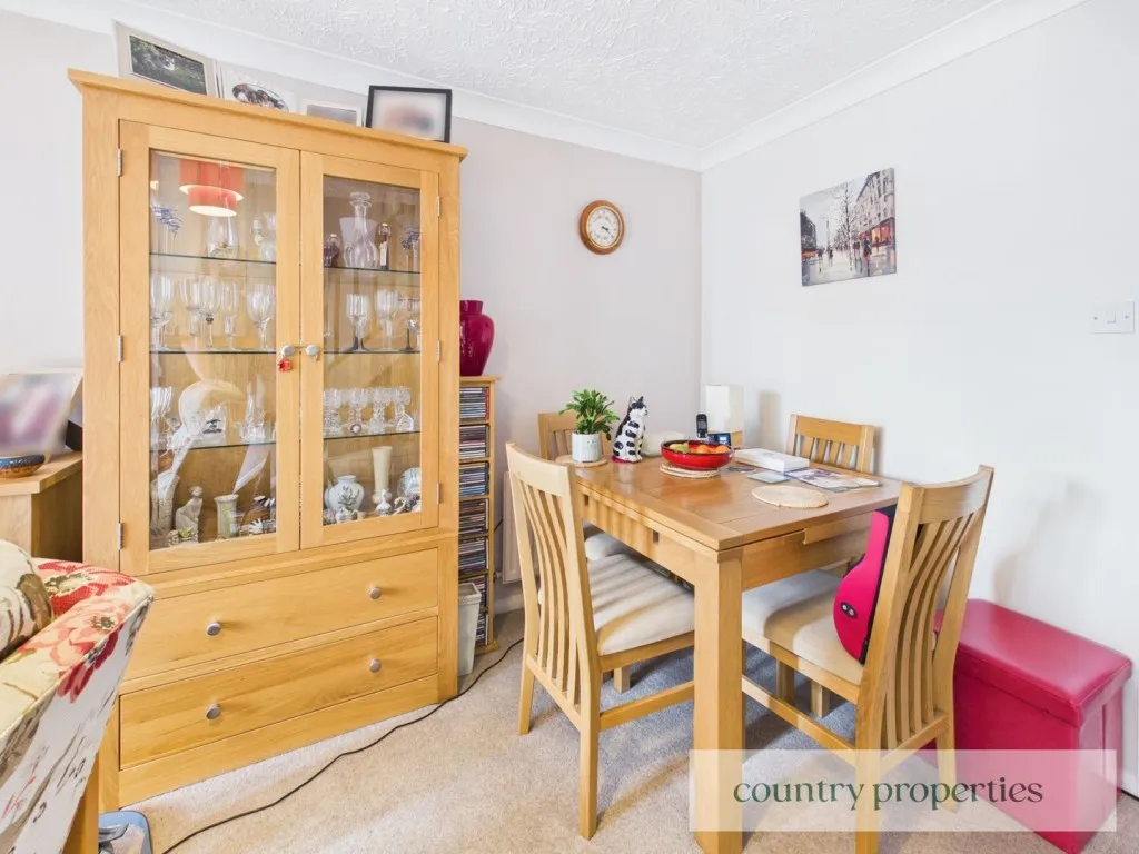 Duncan Close, Welwyn Garden City, AL7, photo 4