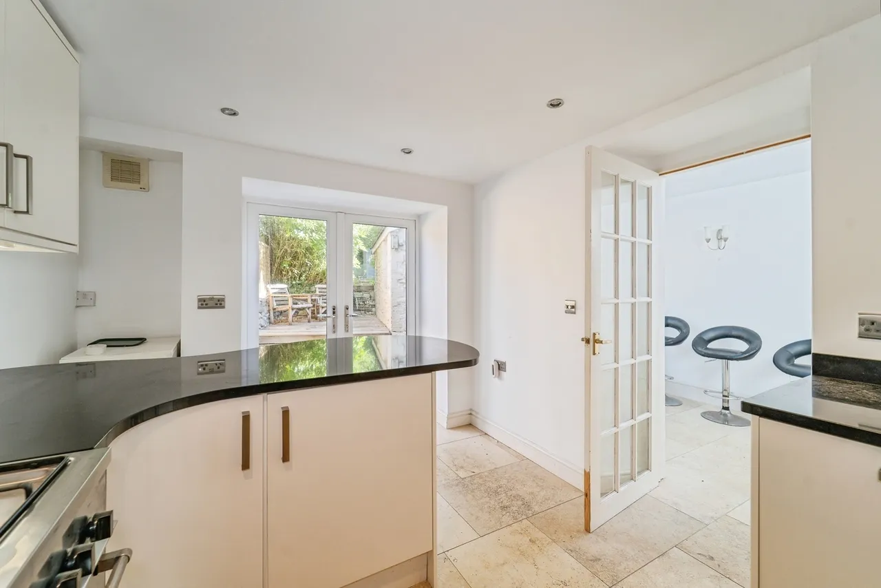 High Street, St. Davids, SA62, photo 6