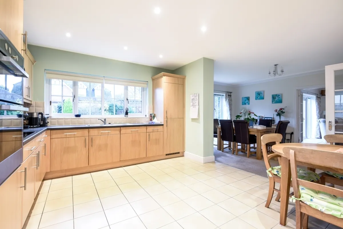 Allington Place Newick BN8, photo 2