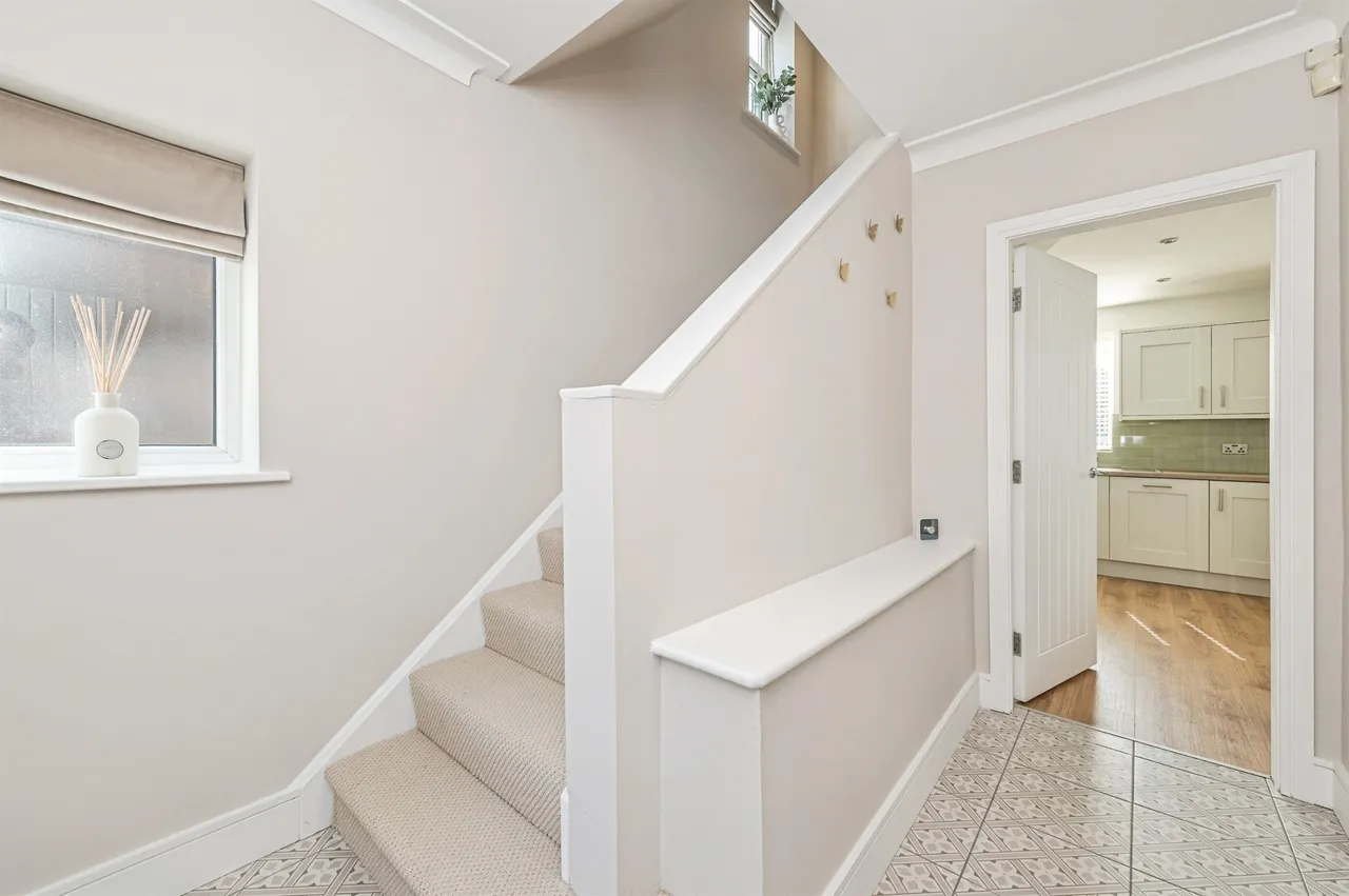 Horbury Road, WAKEFIELD, photo 6