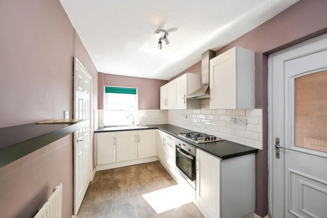 Nelper Crescent, Ilkeston, DE7, photo 9