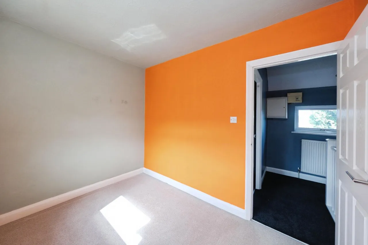Nelper Crescent, Ilkeston, DE7, photo 15