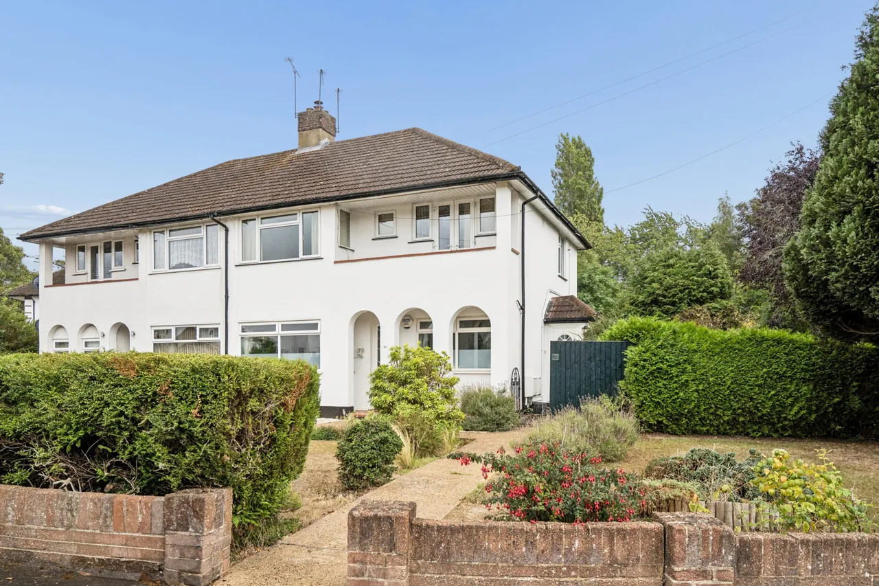 2 bed flat for sale — 15b Fairview Drive, Watford, Watford, WD17 4ST