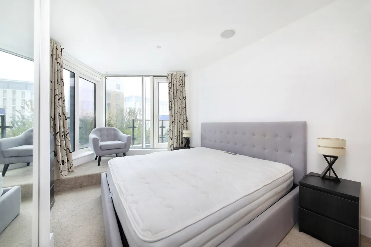 Juniper Drive, Battersea, SW18, photo 5