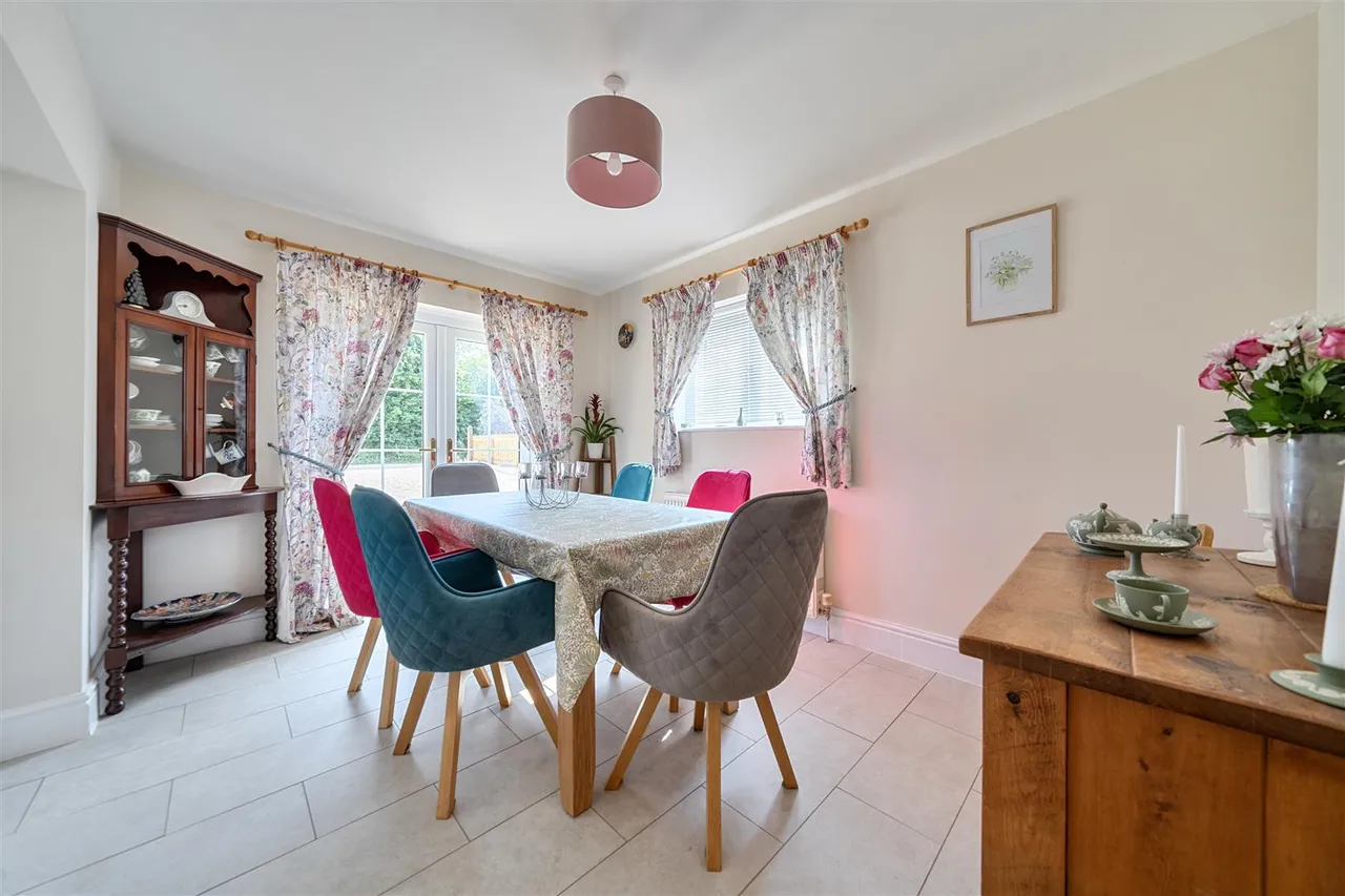 Raffin Lane, Pewsey, SN9, photo 6