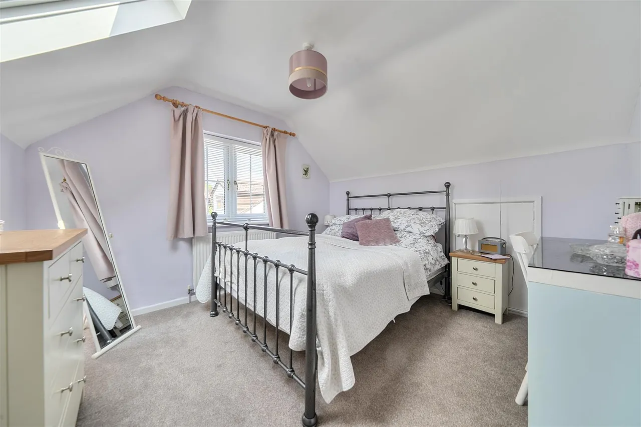 Raffin Lane, Pewsey, SN9, photo 17