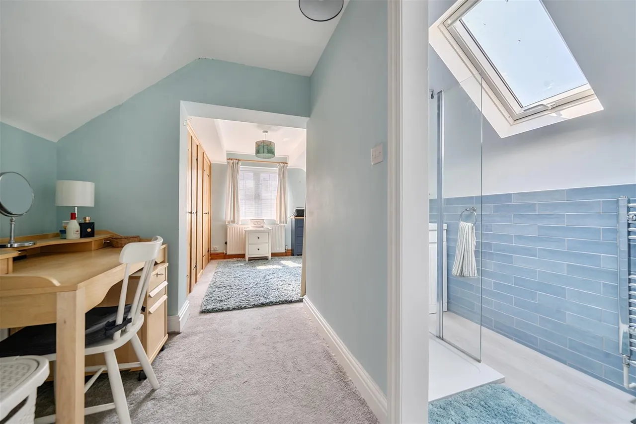 Raffin Lane, Pewsey, SN9, photo 19