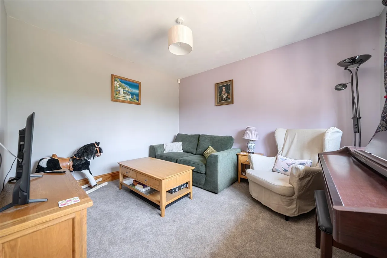Raffin Lane, Pewsey, SN9, photo 10