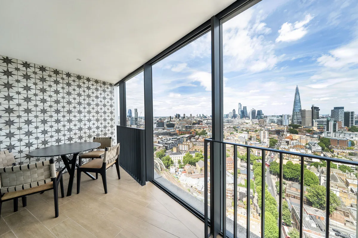 Southwark Bridge Road, London, SE1, photo 13