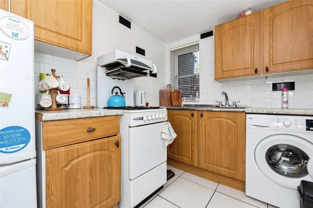 London Road, Grays, Essex, RM20, photo 8