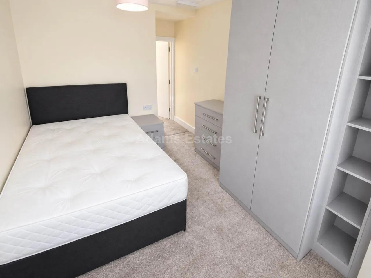 Gosbrook Road, Caversham, RG4 8DY, photo 6