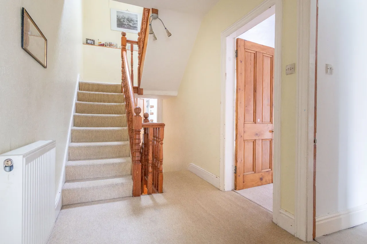 Park Crescent, Llanfairfechan, LL33, photo 16