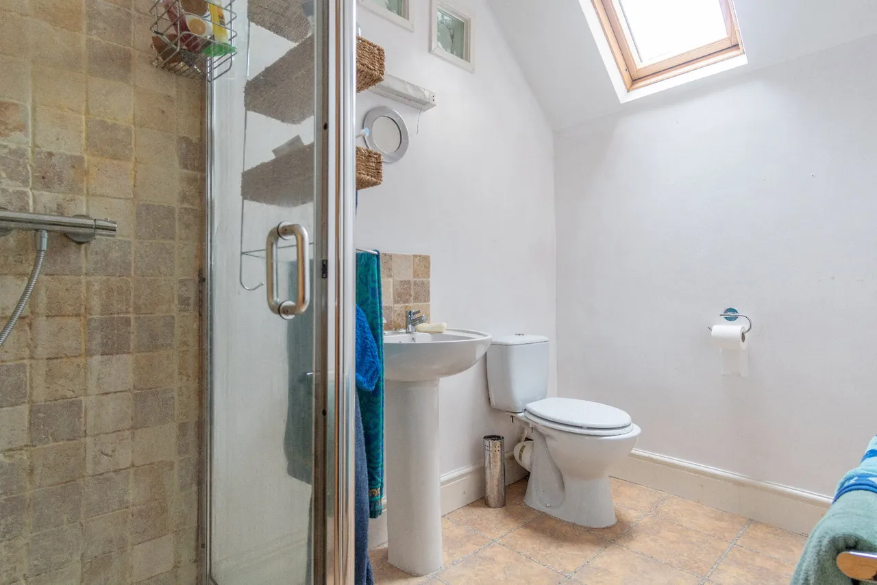 Park Crescent, Llanfairfechan, LL33, photo 10