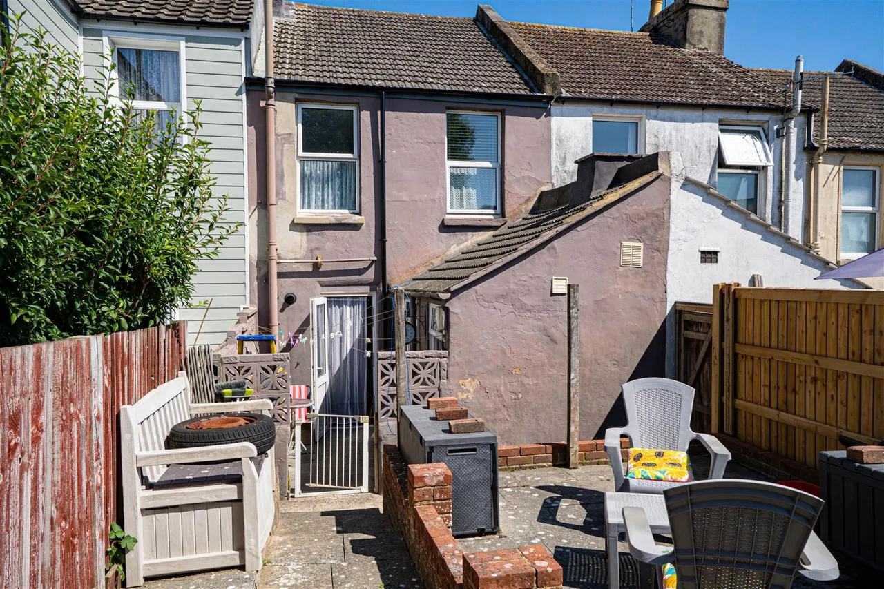 Athelstan Road, Hastings, photo 25