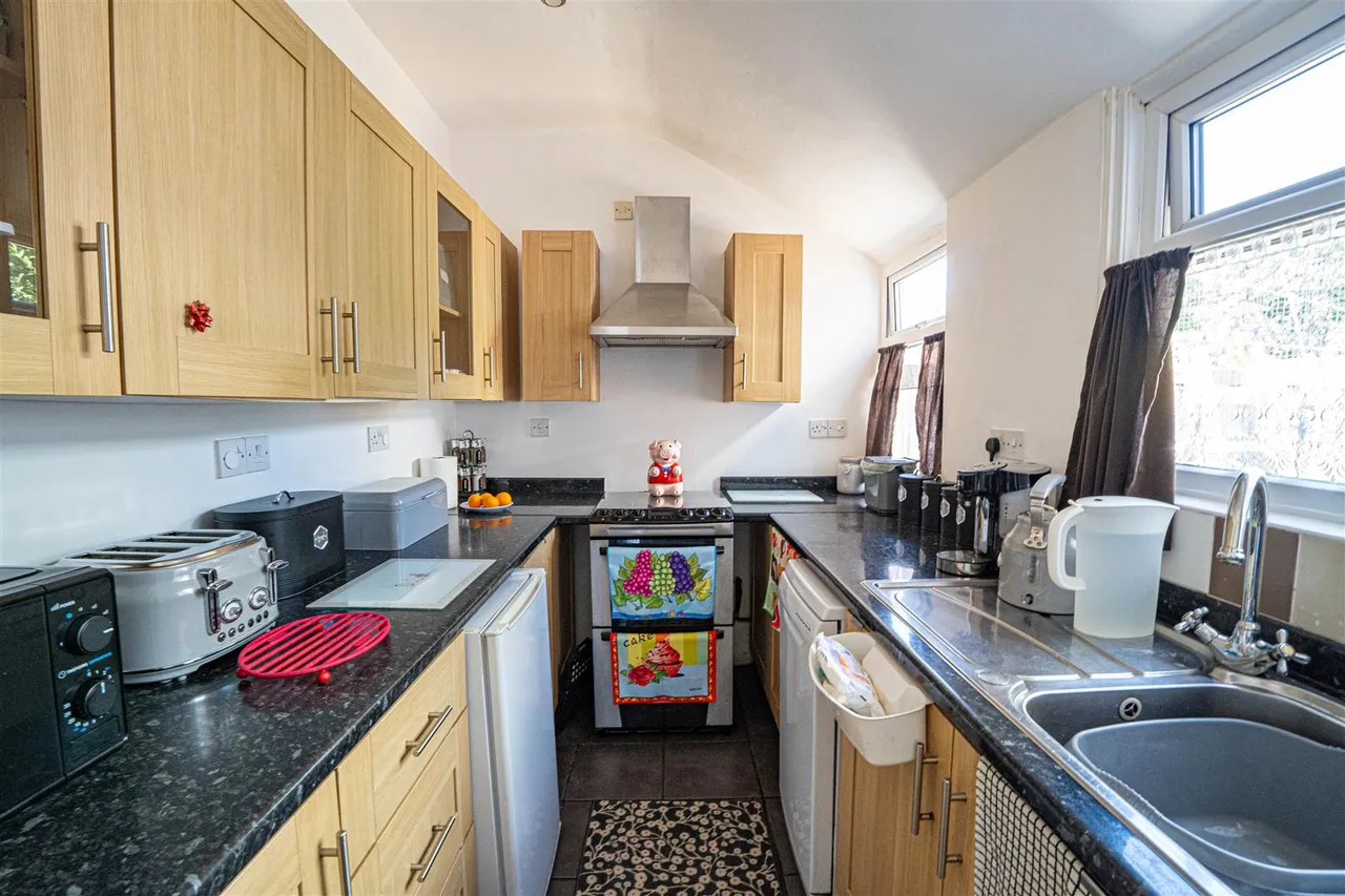 Athelstan Road, Hastings, photo 5