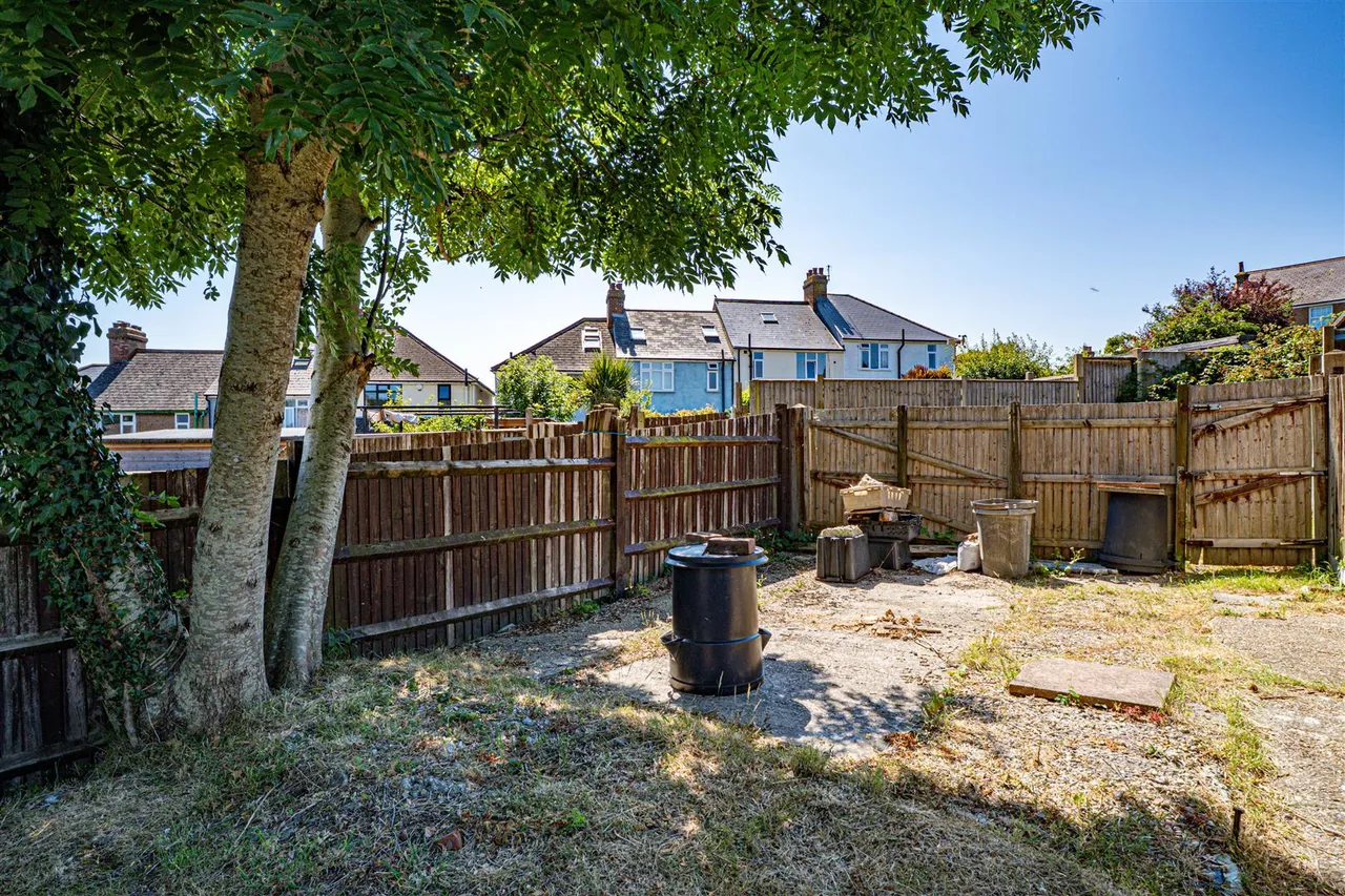 Athelstan Road, Hastings, photo 23