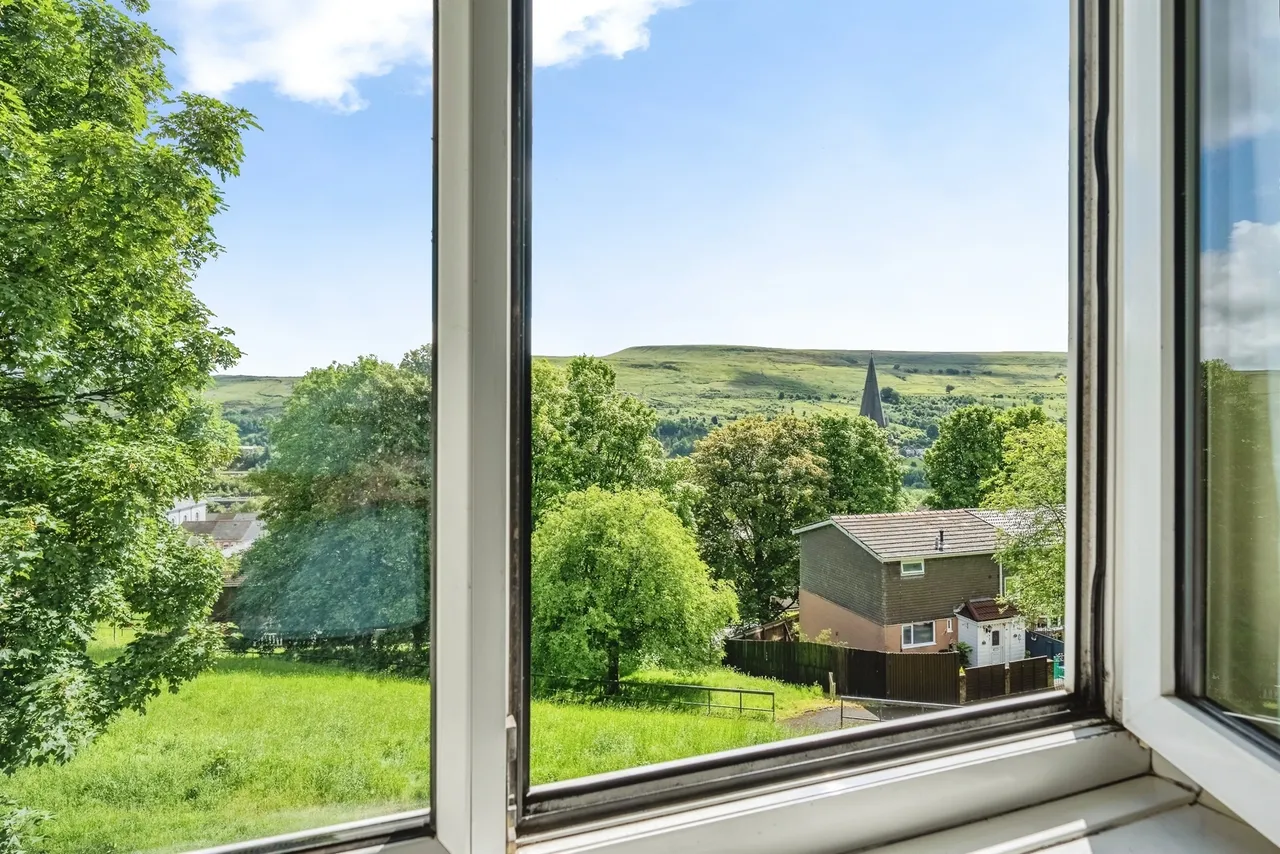 Zion Place, Ebbw Vale, NP23, photo 9