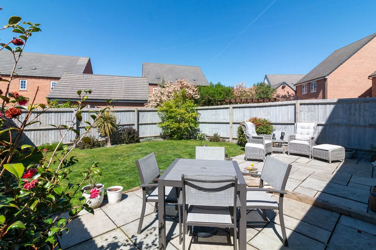 Harvest Drive, Cotgrave, NG12, photo 2