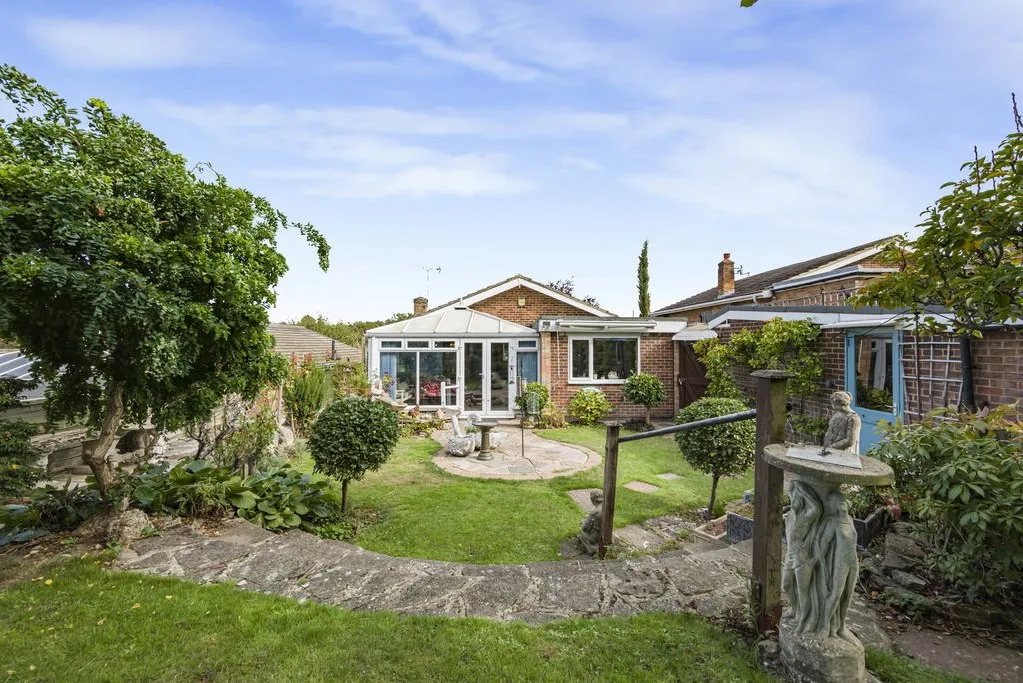 Shuttlemead, Bexley, DA5, photo 19