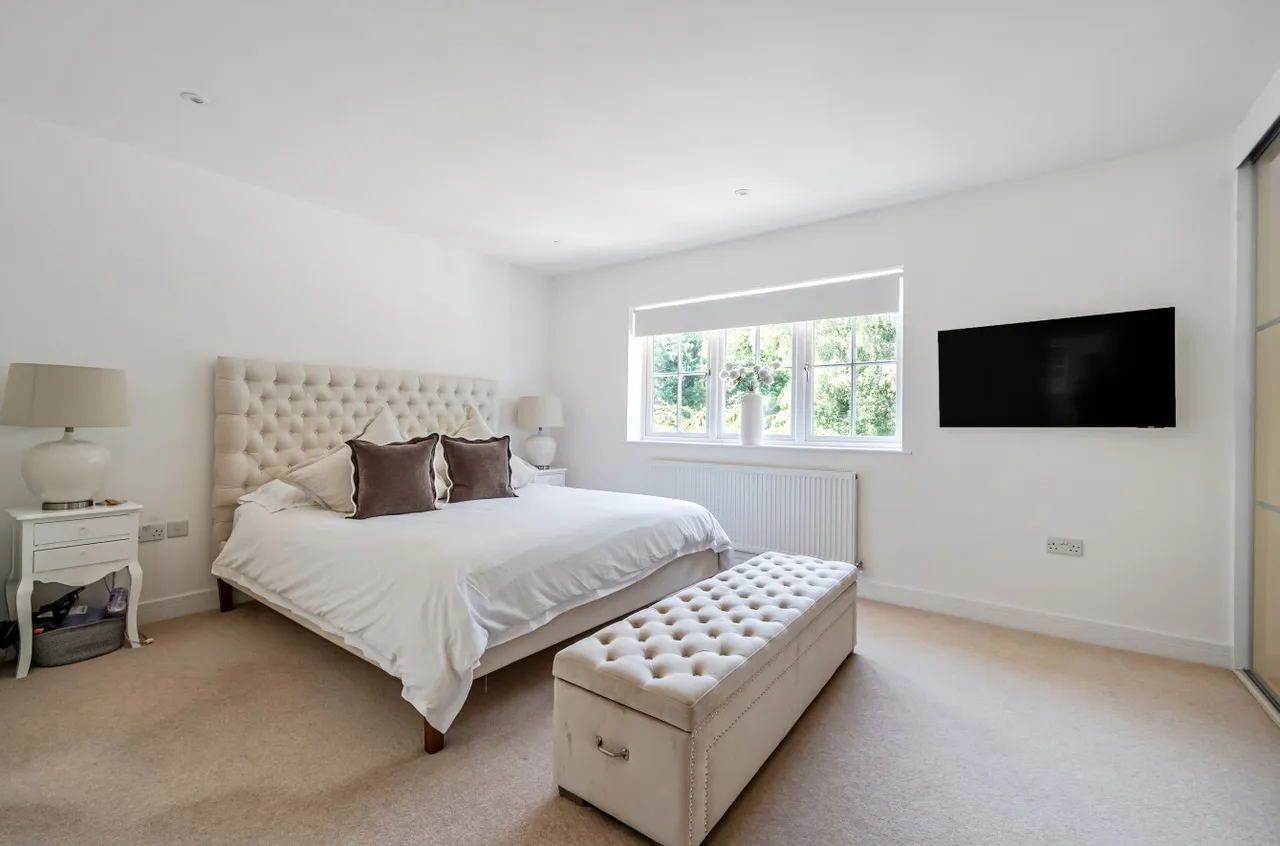 Upper Chobham Road, Camberley, Surrey, GU15 1EH, photo 18
