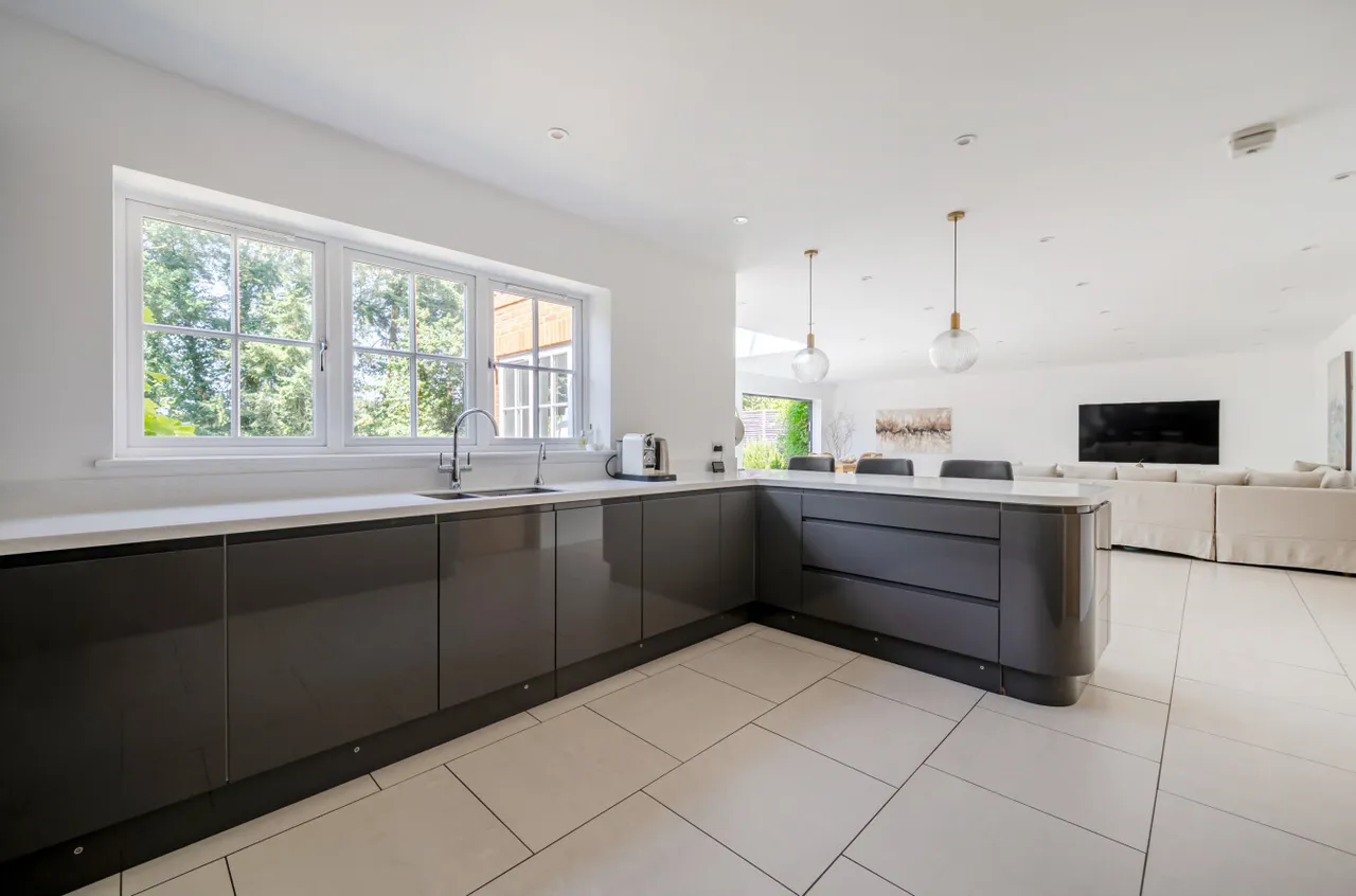Upper Chobham Road, Camberley, Surrey, GU15 1EH, photo 10