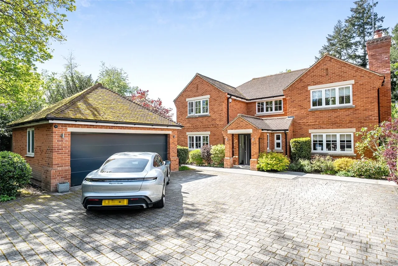 Upper Chobham Road, Camberley, Surrey, GU15 1EH, photo 27