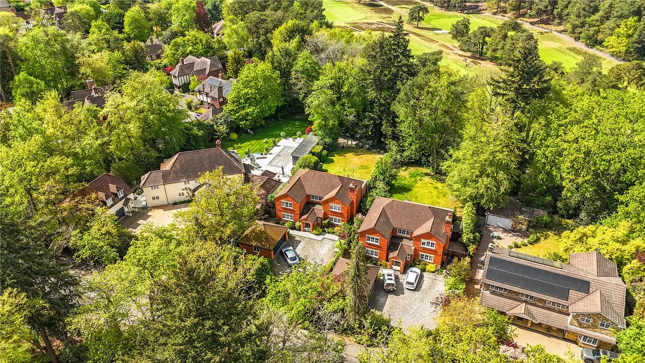 Upper Chobham Road, Camberley, Surrey, GU15 1EH, photo 4