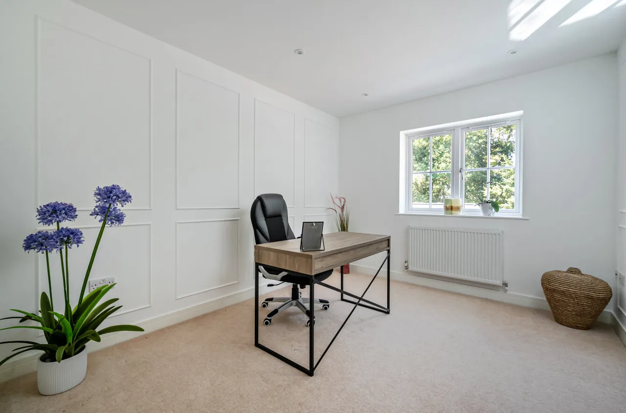 Upper Chobham Road, Camberley, Surrey, GU15 1EH, photo 15
