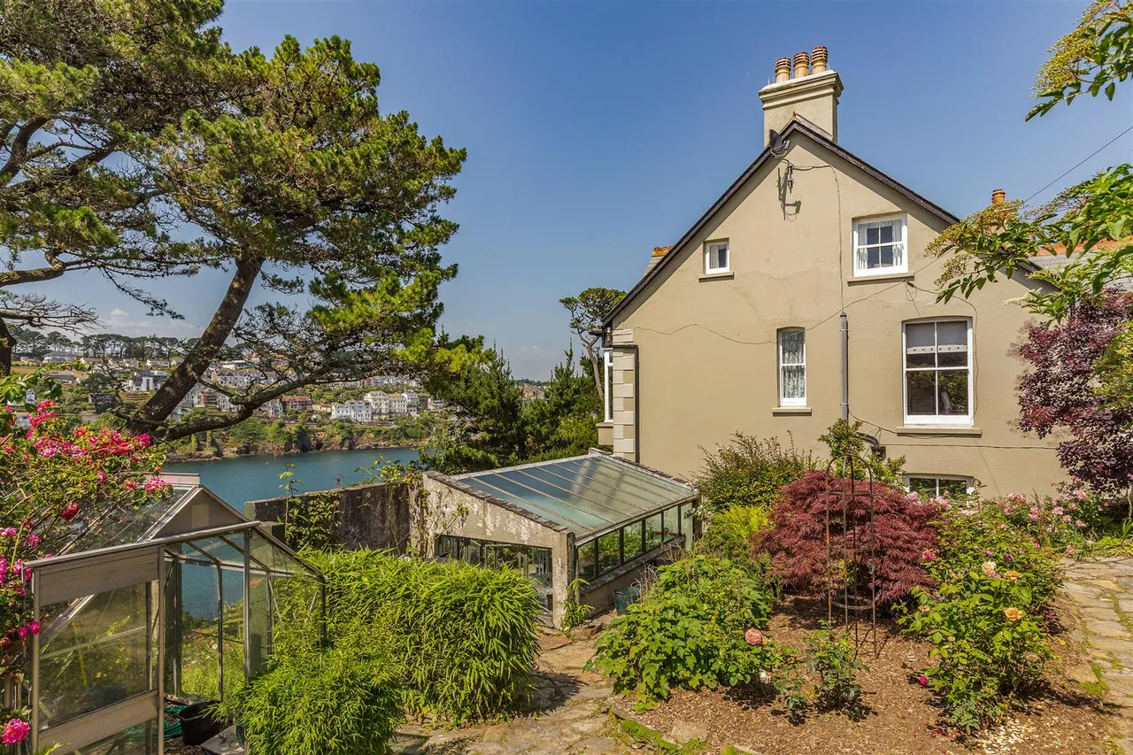 Polruan by Fowey, Cornwall, photo 8