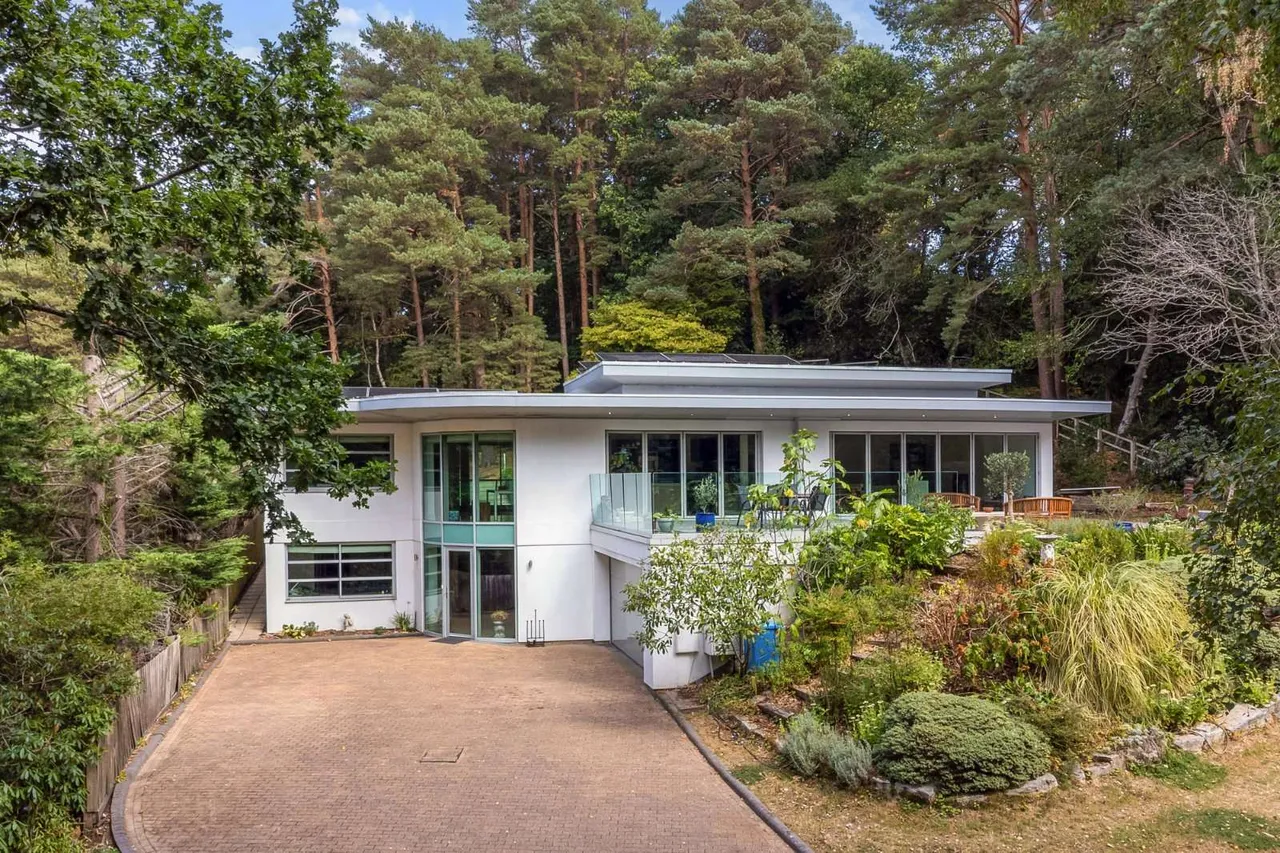 5 bed house for sale — Withingham Road, Poole, Dorset, BH13 6BU