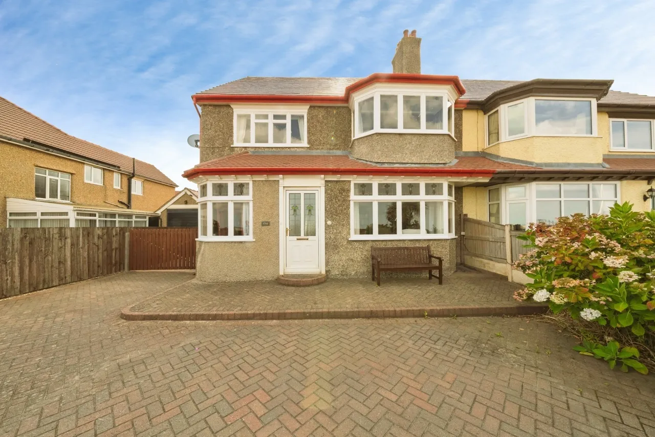 Meols Parade, Wirral, CH47, photo 16