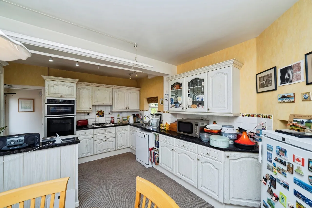 Meols Parade, Wirral, CH47, photo 5