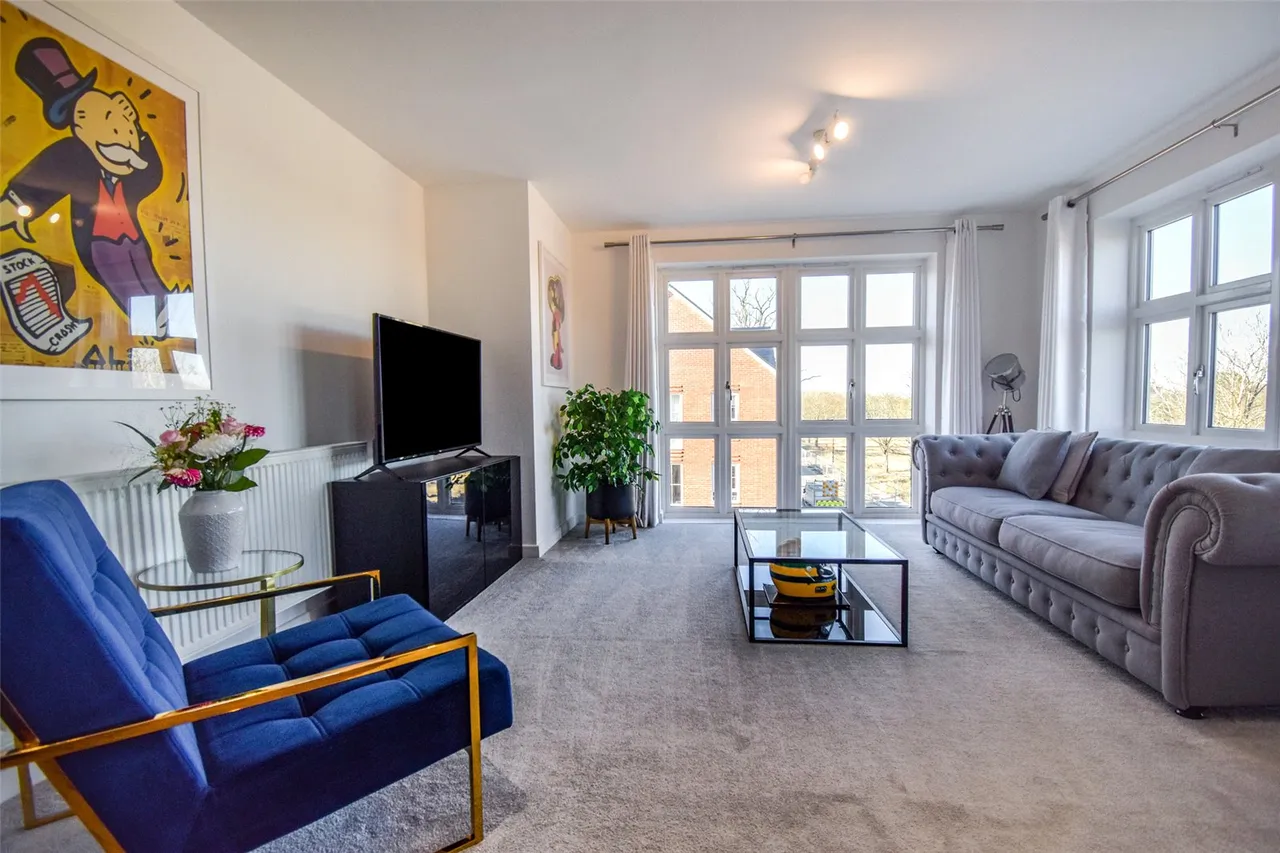 Montgomery Avenue, Wellesley, Aldershot, Hampshire, GU11 4AY, photo 12