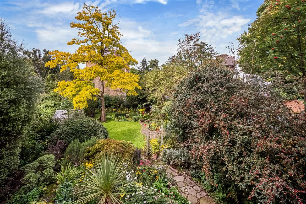 Carleton Road, London, photo 2