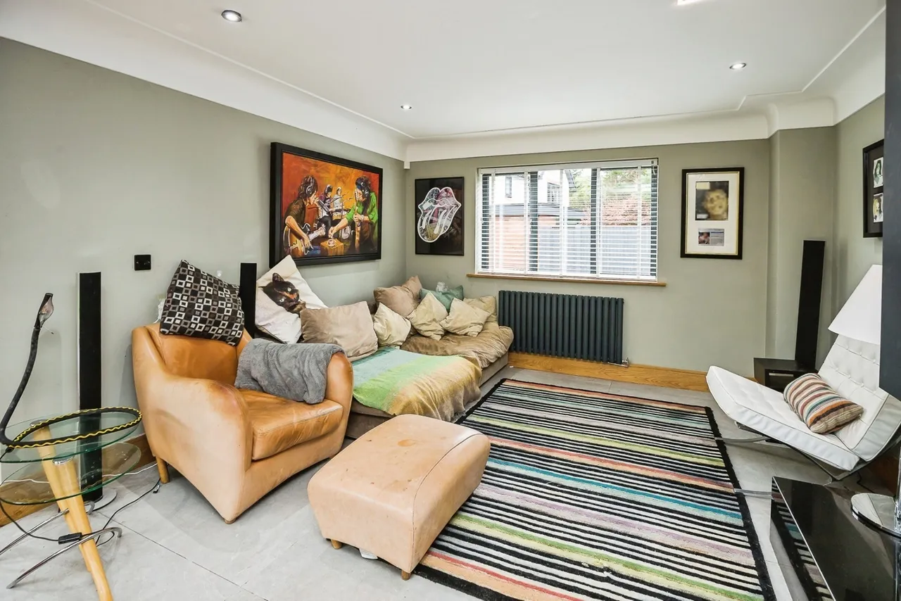 Bertram Close, Wirral, CH47, photo 4