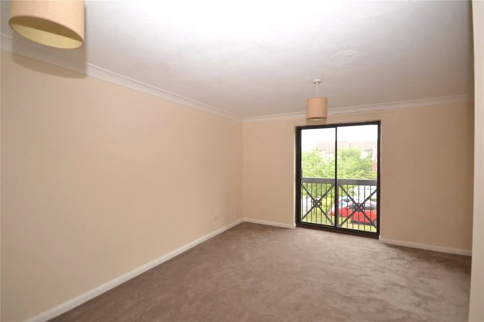 Peter James Court, Stafford, Staffordshire, ST16, photo 4