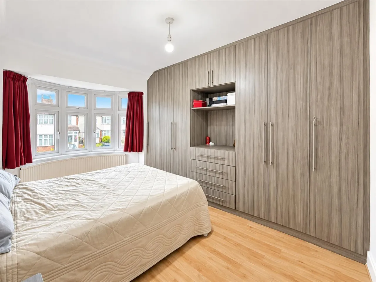 End Terrace, Heston, TW5, photo 5