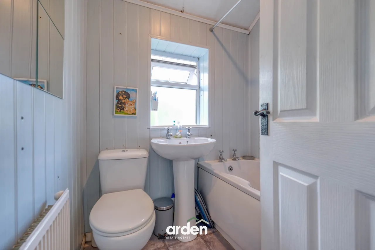 Birmingham Road, Lickey End, B61, photo 10