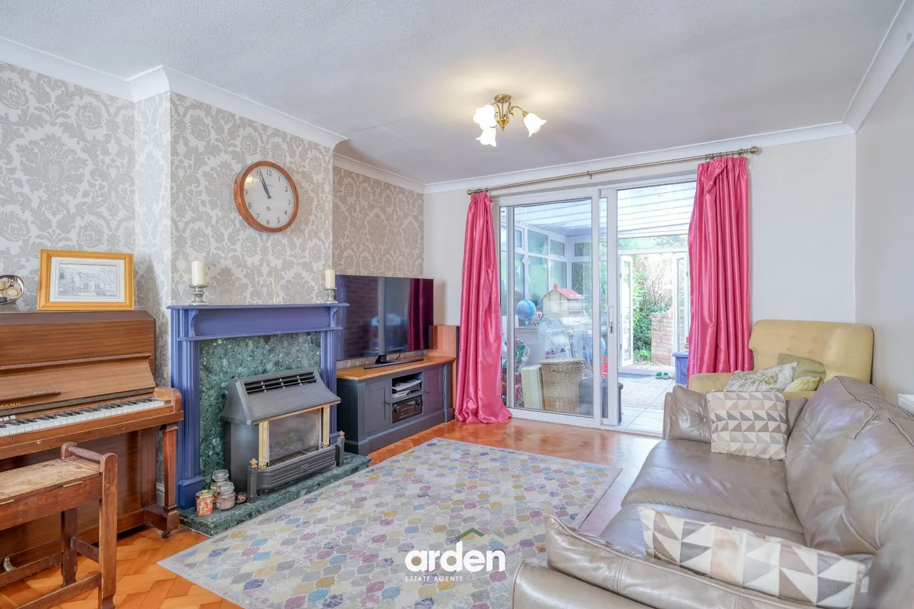 Birmingham Road, Lickey End, B61, photo 3