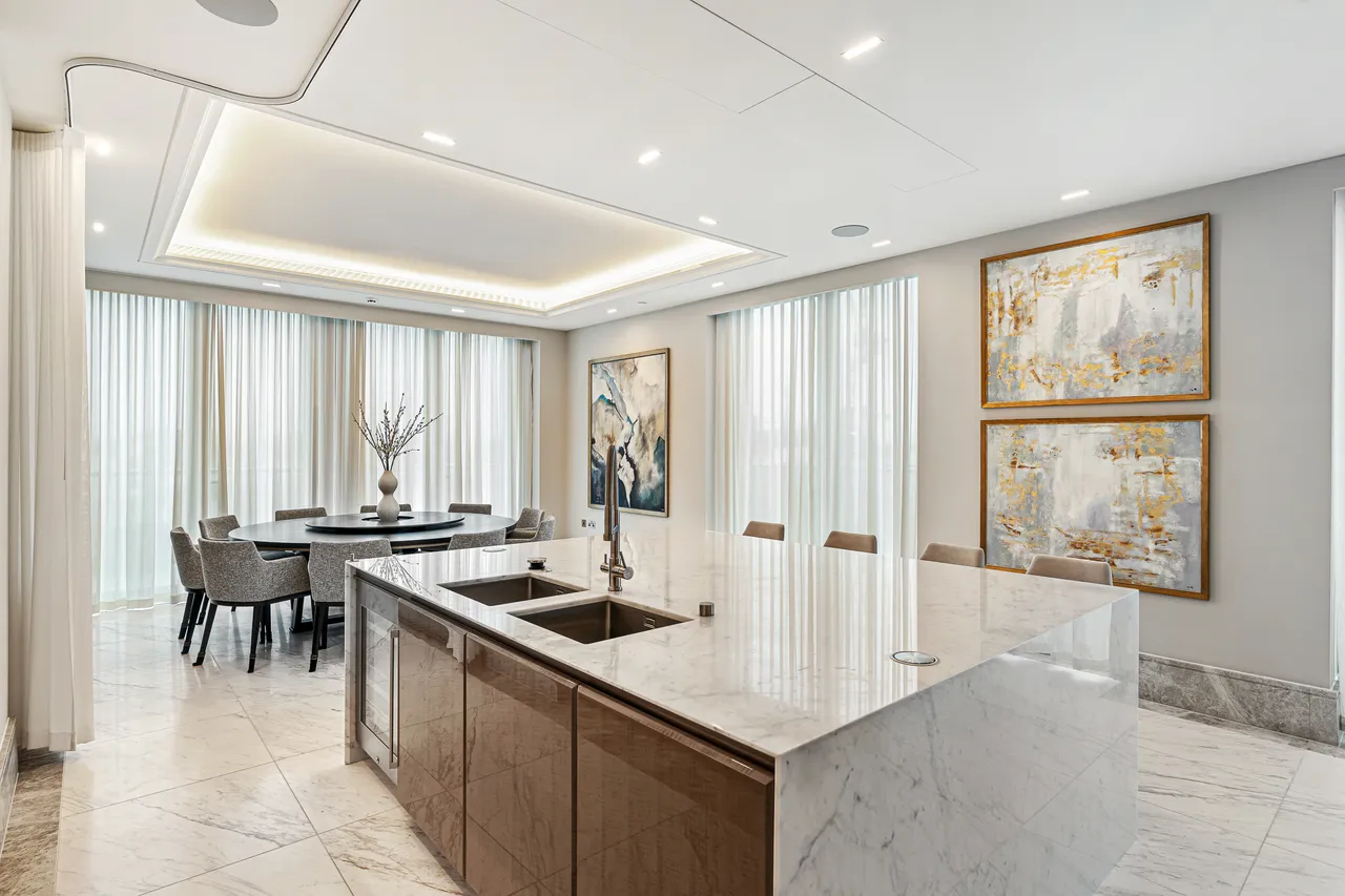 Ashburton Place, Clarges Mayfair, W1J, photo 4
