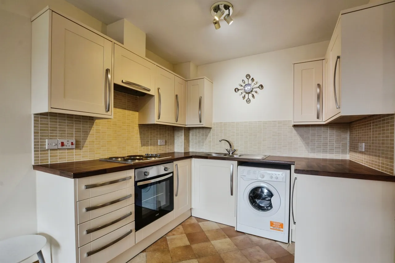 Belton Park Road, Skegness, PE25, photo 3