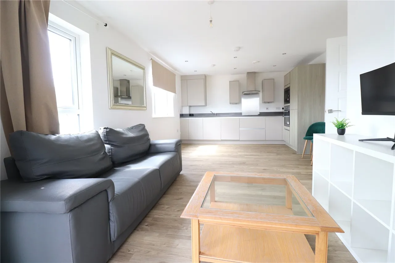 Rixson Road, Weldon, DA10, photo 7